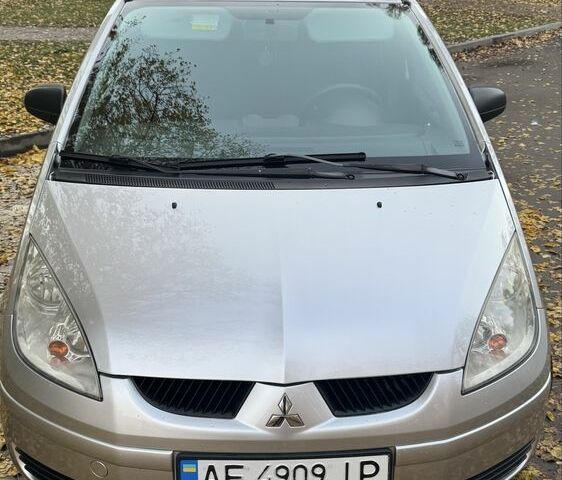 Сірий Міцубісі Кольт, об'ємом двигуна 1.3 л та пробігом 266 тис. км за 4000 $, фото 1 на Automoto.ua