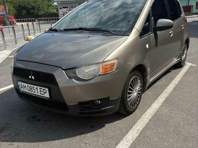 Сірий Міцубісі Кольт, об'ємом двигуна 1.3 л та пробігом 192 тис. км за 5400 $, фото 1 на Automoto.ua