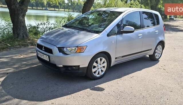 Сірий Міцубісі Кольт, об'ємом двигуна 1.33 л та пробігом 210 тис. км за 6200 $, фото 1 на Automoto.ua