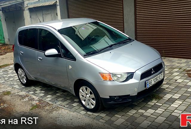 Сірий Міцубісі Кольт, об'ємом двигуна 1.3 л та пробігом 71 тис. км за 7800 $, фото 1 на Automoto.ua