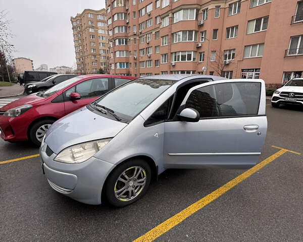 Синий Мицубиси Кольт, объемом двигателя 1.3 л и пробегом 169 тыс. км за 4300 $, фото 1 на Automoto.ua