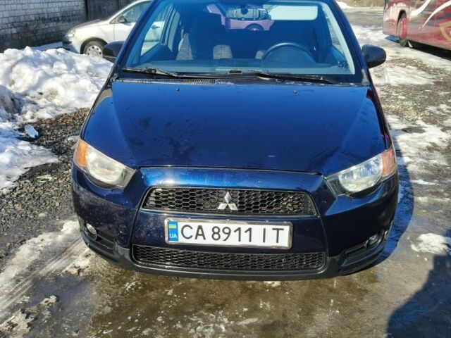 Синий Мицубиси Кольт, объемом двигателя 1.3 л и пробегом 154 тыс. км за 5700 $, фото 1 на Automoto.ua