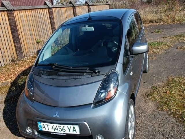 Мицубиси Другая 2011 в Коломые на Automoto.ua Серый Мицубиси Другая, объемом двигателя 0 л и пробегом 125 тыс. км за 3800 $, фото 1 на Automoto.ua