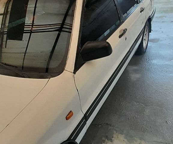 Білий Міцубісі Галант, об'ємом двигуна 0 л та пробігом 125 тис. км за 1500 $, фото 1 на Automoto.ua