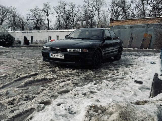 Чорний Міцубісі Галант, об'ємом двигуна 2 л та пробігом 250 тис. км за 2500 $, фото 1 на Automoto.ua