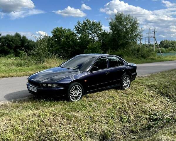 Фиолетовый Мицубиси Галант, объемом двигателя 2.4 л и пробегом 400 тыс. км за 1200 $, фото 1 на Automoto.ua