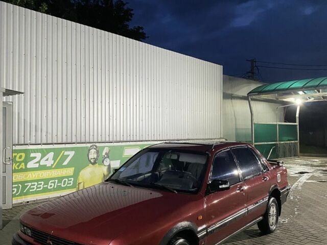 Червоний Міцубісі Галант, об'ємом двигуна 1.8 л та пробігом 300 тис. км за 850 $, фото 1 на Automoto.ua
