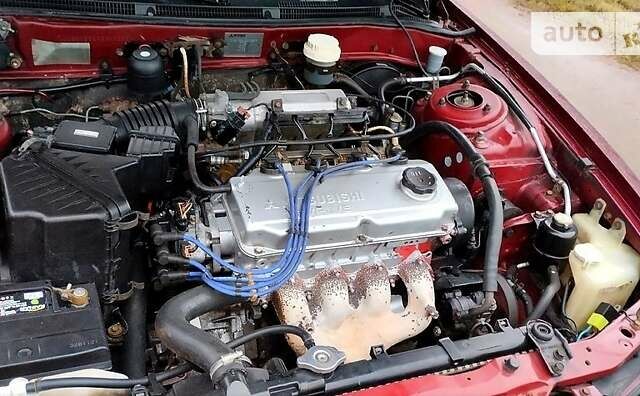 Червоний Міцубісі Галант, об'ємом двигуна 1.8 л та пробігом 225 тис. км за 3100 $, фото 1 на Automoto.ua