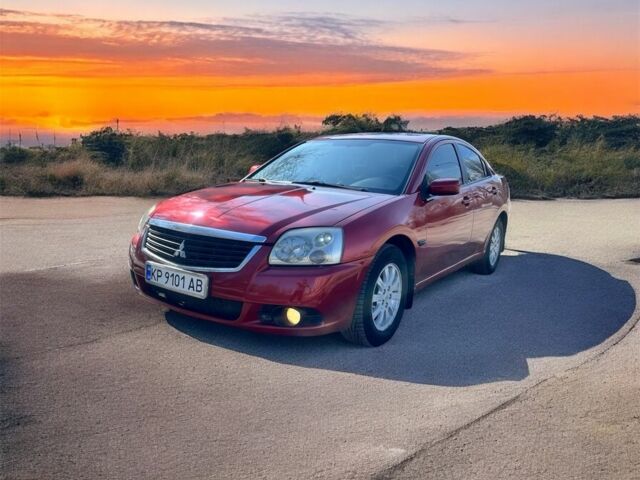 Красный Мицубиси Галант, объемом двигателя 2.4 л и пробегом 256 тыс. км за 5699 $, фото 1 на Automoto.ua