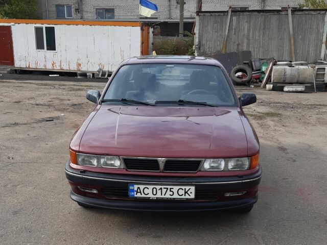 Мицубиси Галант 1990 в Николаеве на Automoto.ua Красный Мицубиси Галант, объемом двигателя 1.8 л и пробегом 236 тыс. км за 1500 $, фото 1 на Automoto.ua