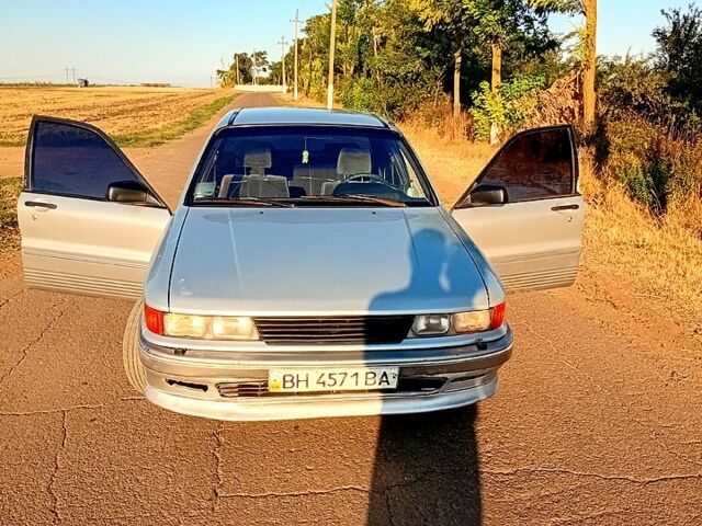 Мицубиси Галант, объемом двигателя 2 л и пробегом 0 тыс. км за 900 $, фото 1 на Automoto.ua