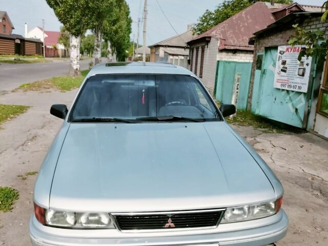 Серый Мицубиси Галант, объемом двигателя 2 л и пробегом 300 тыс. км за 1800 $, фото 1 на Automoto.ua