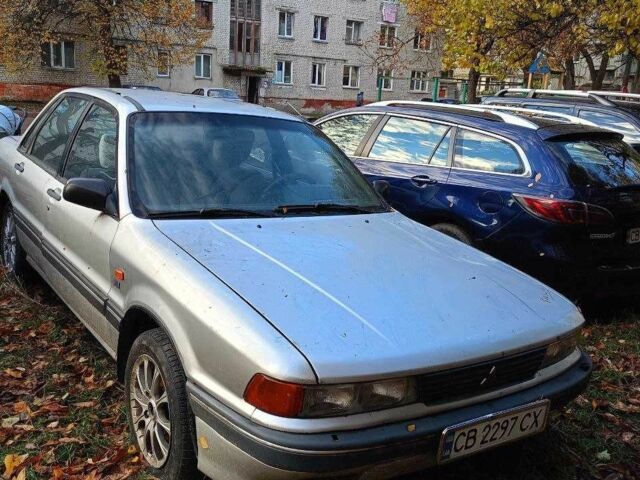 Мицубиси Галант 1988 в Чернигове на Automoto.ua Серый Мицубиси Галант, объемом двигателя 1.8 л и пробегом 300 тыс. км за 500 $, фото 1 на Automoto.ua