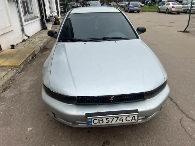 Сірий Міцубісі Галант, об'ємом двигуна 2.4 л та пробігом 400 тис. км за 2500 $, фото 1 на Automoto.ua