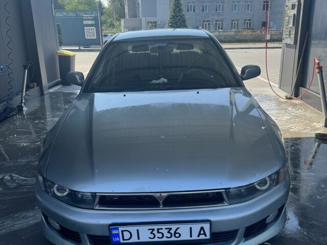 Сірий Міцубісі Галант, об'ємом двигуна 2.5 л та пробігом 395 тис. км за 3198 $, фото 1 на Automoto.ua