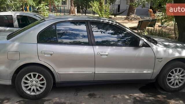 Сірий Міцубісі Галант, об'ємом двигуна 2 л та пробігом 390 тис. км за 2500 $, фото 1 на Automoto.ua