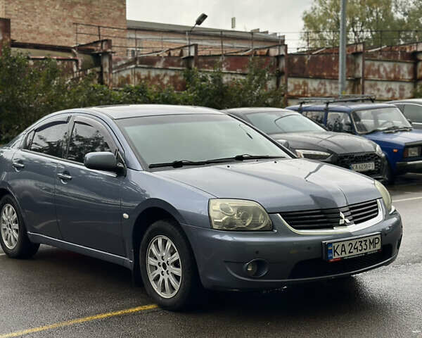 Серый Мицубиси Галант, объемом двигателя 2.4 л и пробегом 212 тыс. км за 6500 $, фото 1 на Automoto.ua