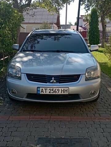 Сірий Міцубісі Галант, об'ємом двигуна 2.4 л та пробігом 220 тис. км за 6200 $, фото 1 на Automoto.ua
