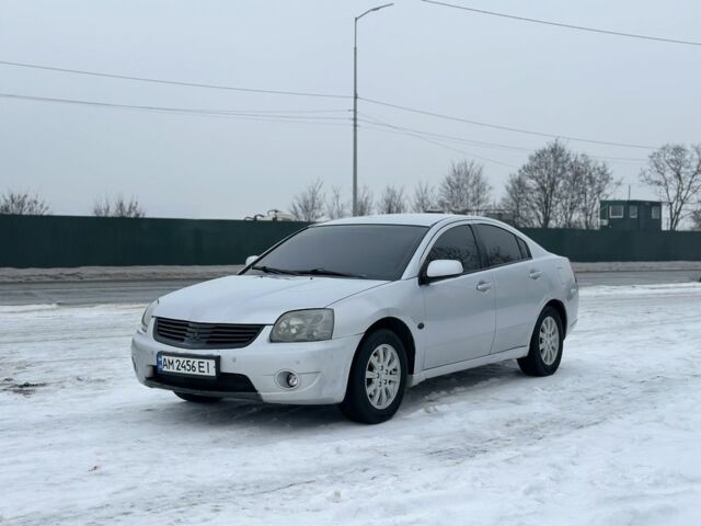 Серый Мицубиси Галант, объемом двигателя 0 л и пробегом 310 тыс. км за 3999 $, фото 1 на Automoto.ua