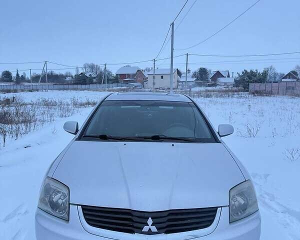Сірий Міцубісі Галант, об'ємом двигуна 2.4 л та пробігом 320 тис. км за 4900 $, фото 1 на Automoto.ua
