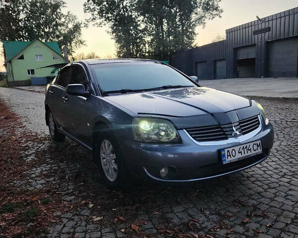 Сірий Міцубісі Галант, об'ємом двигуна 2.38 л та пробігом 270 тис. км за 5150 $, фото 1 на Automoto.ua