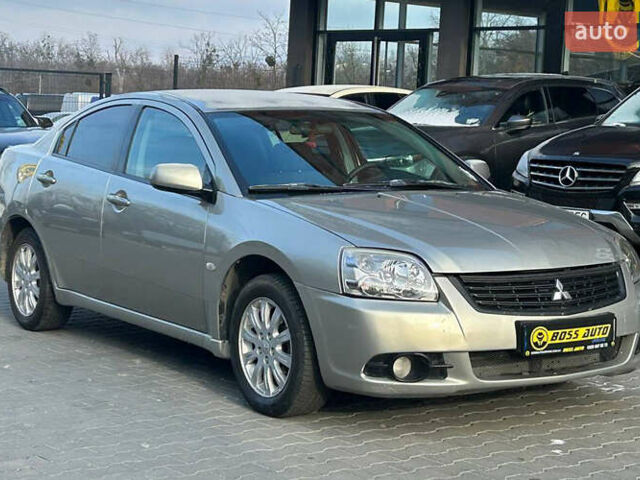 Серый Мицубиси Галант, объемом двигателя 2.4 л и пробегом 285 тыс. км за 6200 $, фото 1 на Automoto.ua