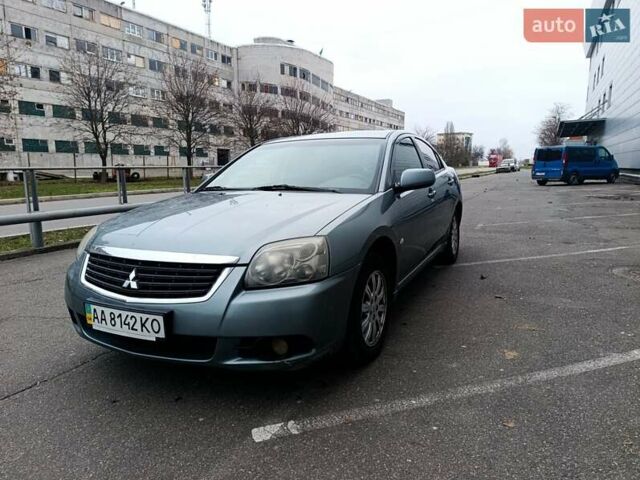 Сірий Міцубісі Галант, об'ємом двигуна 2.4 л та пробігом 226 тис. км за 5150 $, фото 1 на Automoto.ua