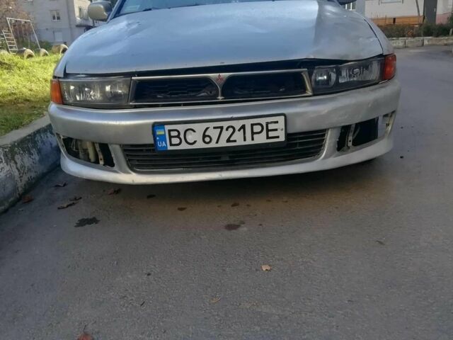 Серый Мицубиси Галант, объемом двигателя 2 л и пробегом 500 тыс. км за 1800 $, фото 1 на Automoto.ua
