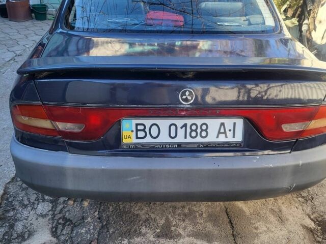 Синий Мицубиси Галант, объемом двигателя 0 л и пробегом 314 тыс. км за 1600 $, фото 1 на Automoto.ua