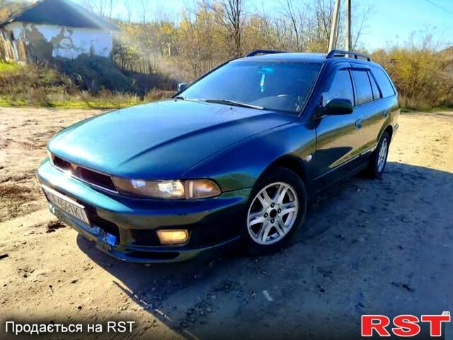 Зелений Міцубісі Галант, об'ємом двигуна 2.5 л та пробігом 350 тис. км за 2500 $, фото 1 на Automoto.ua