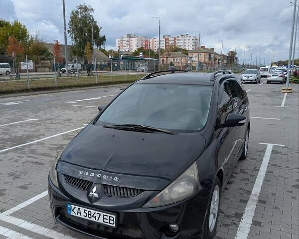 Чорний Міцубісі Грандіс, об'ємом двигуна 2.38 л та пробігом 227 тис. км за 5800 $, фото 1 на Automoto.ua
