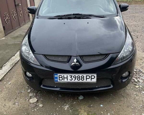 Чорний Міцубісі Грандіс, об'ємом двигуна 1.97 л та пробігом 222 тис. км за 6000 $, фото 1 на Automoto.ua