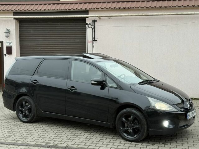 Черный Мицубиси Грандис, объемом двигателя 2 л и пробегом 222 тыс. км за 7150 $, фото 1 на Automoto.ua