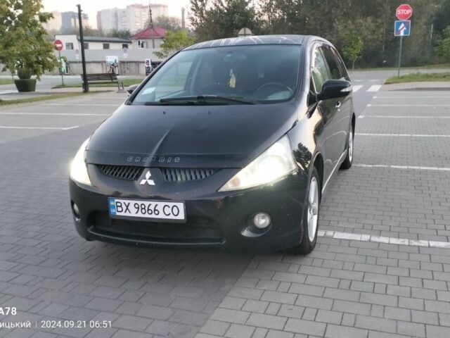 Чорний Міцубісі Грандіс, об'ємом двигуна 2.4 л та пробігом 230 тис. км за 5000 $, фото 1 на Automoto.ua
