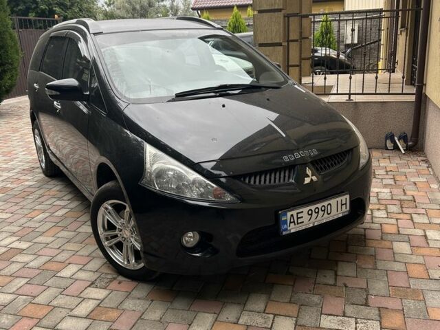 Чорний Міцубісі Грандіс, об'ємом двигуна 2.4 л та пробігом 137 тис. км за 9300 $, фото 1 на Automoto.ua