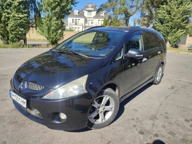 Черный Мицубиси Грандис, объемом двигателя 2 л и пробегом 252 тыс. км за 8700 $, фото 1 на Automoto.ua