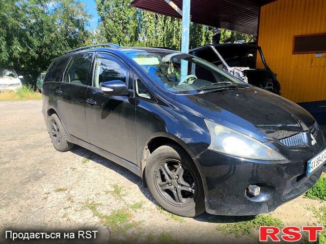 Мицубиси Грандис, объемом двигателя 2.4 л и пробегом 218 тыс. км за 4800 $, фото 1 на Automoto.ua