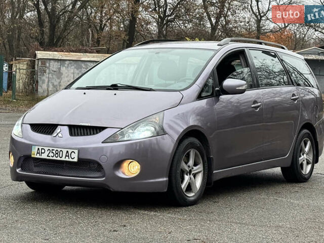 Сірий Міцубісі Грандіс, об'ємом двигуна 2.4 л та пробігом 286 тис. км за 4350 $, фото 1 на Automoto.ua