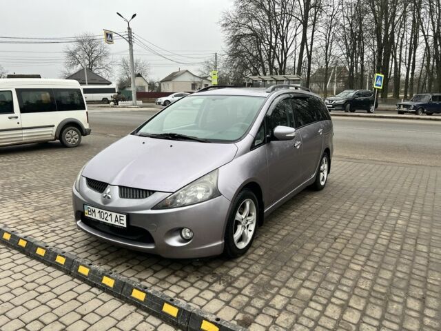 Серый Мицубиси Грандис, объемом двигателя 2.4 л и пробегом 210 тыс. км за 6800 $, фото 1 на Automoto.ua