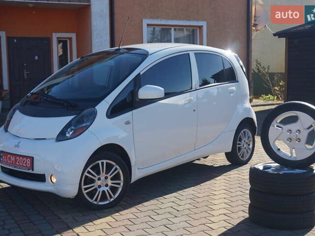 Білий Міцубісі І-Мієв, об'ємом двигуна 0 л та пробігом 93 тис. км за 3777 $, фото 1 на Automoto.ua