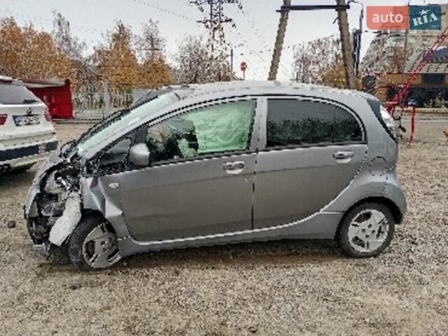 Сірий Міцубісі І-Мієв, об'ємом двигуна 0 л та пробігом 130 тис. км за 2000 $, фото 1 на Automoto.ua