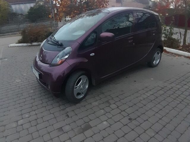 Красный Мицубиси И, объемом двигателя 0 л и пробегом 67 тыс. км за 6000 $, фото 1 на Automoto.ua