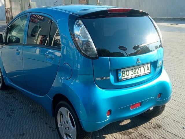 Синій Міцубісі І, об'ємом двигуна 0 л та пробігом 130 тис. км за 4600 $, фото 1 на Automoto.ua