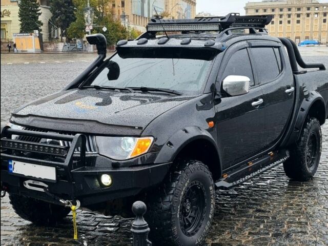 Мицубиси Л 200 2008 в Харькове на Automoto.ua Черный Мицубиси Л 200, объемом двигателя 0 л и пробегом 170 тыс. км за 22000 $, фото 1 на Automoto.ua