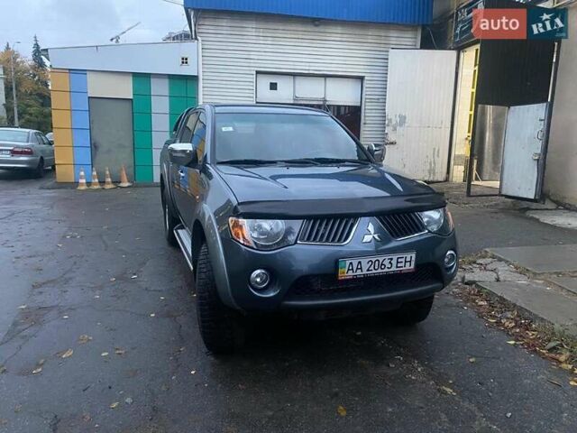 Мицубиси Л 200, объемом двигателя 2.48 л и пробегом 108 тыс. км за 20500 $, фото 1 на Automoto.ua