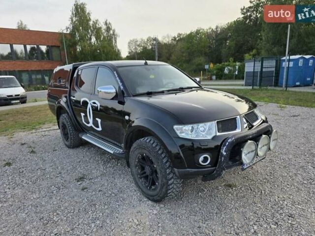 Мицубиси Л 200, объемом двигателя 2.48 л и пробегом 273 тыс. км за 3600 $, фото 1 на Automoto.ua