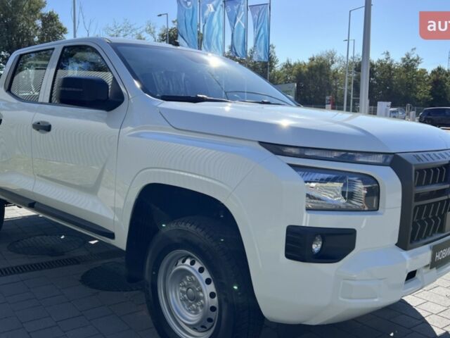 Мицубиси Л 200, объемом двигателя 2.44 л и пробегом 0 тыс. км за 41894 $, фото 1 на Automoto.ua