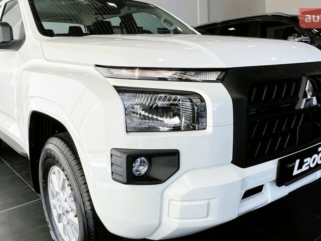 купить новое авто Мицубиси Л 200 2025 года от официального дилера Автоцентр AUTO.RIA Мицубиси фото
