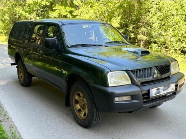 Зелений Міцубісі Л 200, об'ємом двигуна 2.5 л та пробігом 333 тис. км за 4999 $, фото 1 на Automoto.ua