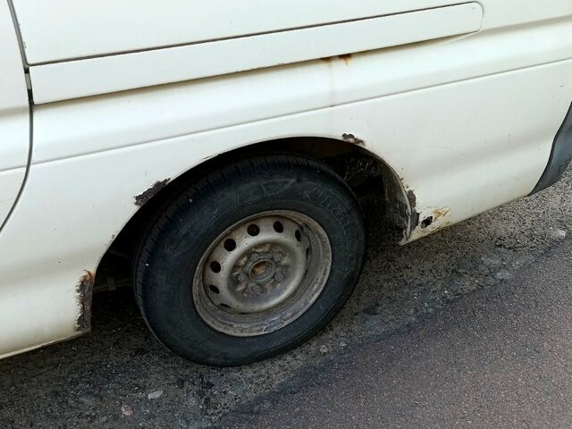 Білий Міцубісі Л 400, об'ємом двигуна 2.5 л та пробігом 360 тис. км за 3500 $, фото 1 на Automoto.ua